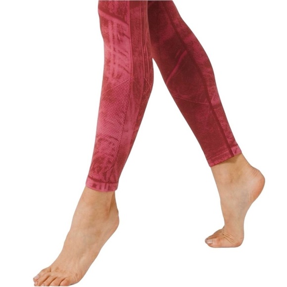 Lululemon Ebb to Street Tight *Wash Stone Wash Chianti / Pink Maroon Size 2 - Picture 4 of 11